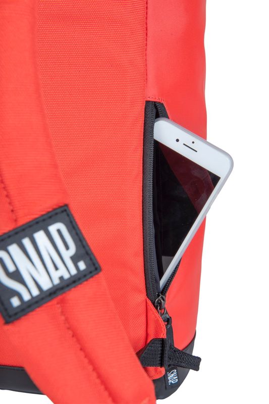 Snap Backpack 18L grenadine & black