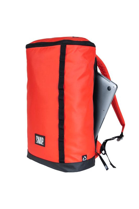Snap Backpack 18L grenadine & black